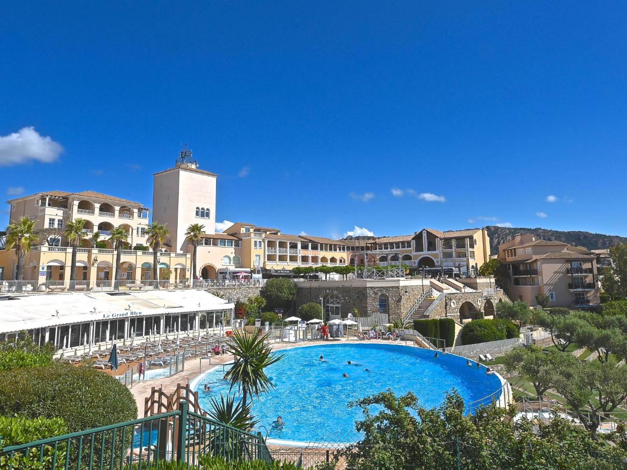 Apartment Village Cap Esterel - Le Village-40 By Interhome Saint-Raphaël Dış mekan fotoğraf